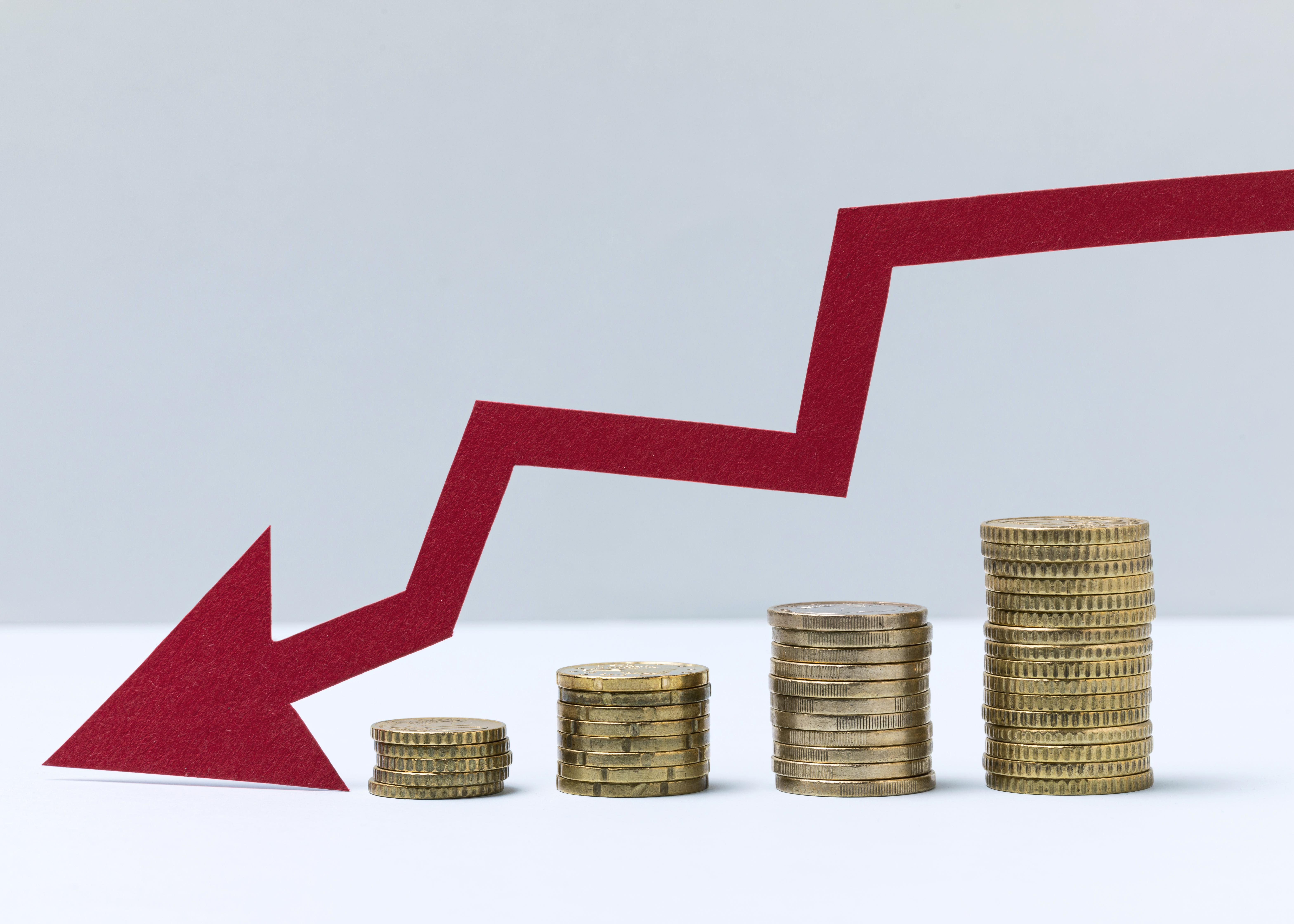 Declining revenue graph illustrating business losses